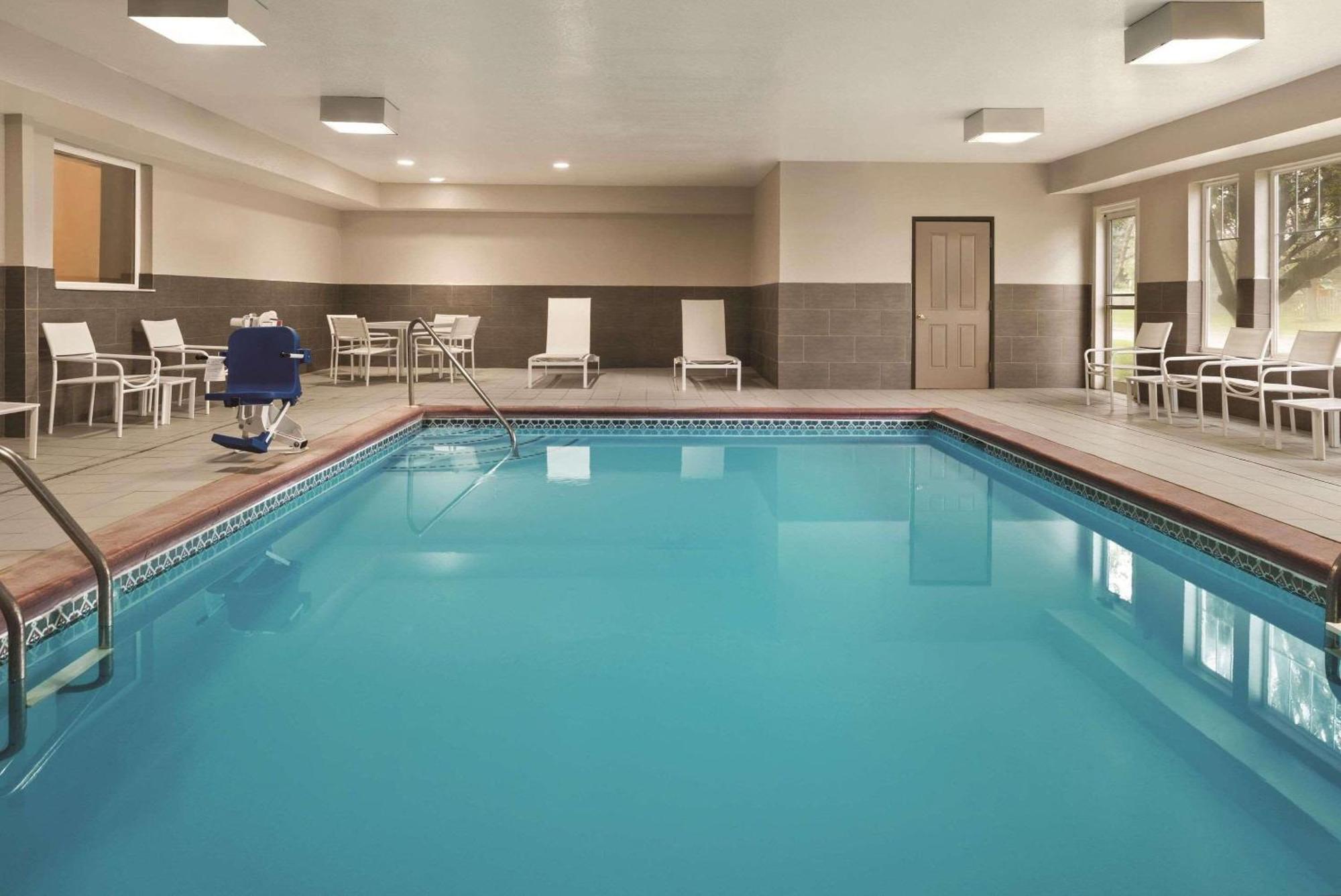 Country Inn & Suites By Radisson, Indianapolis South, In Zewnętrze zdjęcie